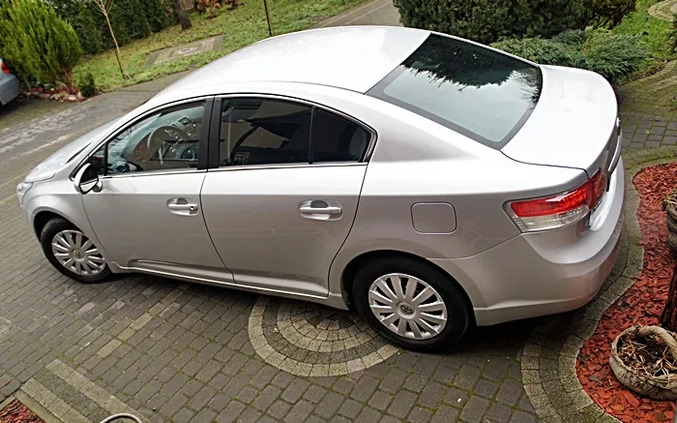 Toyota Avensis cena 26999 przebieg: 227000, rok produkcji 2009 z Raciąż małe 407